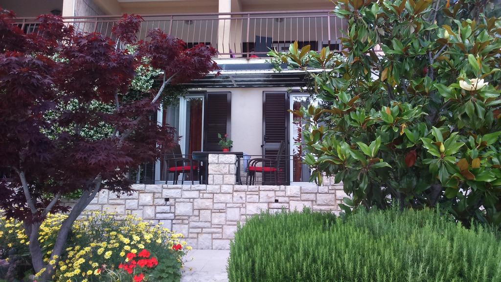 Apartments Silmare Rabac Exterior photo